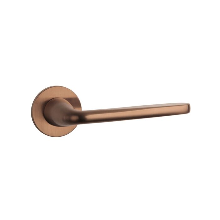 B2B-HIACYNTA-R-5S-PN-1024x1024 Add a modern edge with the Hiacynta handle in PVD Copper. Ideal for luxury interiors and premium indoor spaces.